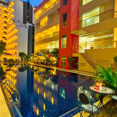 Eastiny Place Hotel Pattaya Exteriör bild