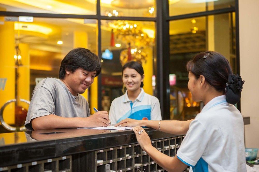 Eastiny Place Hotel Pattaya Exteriör bild