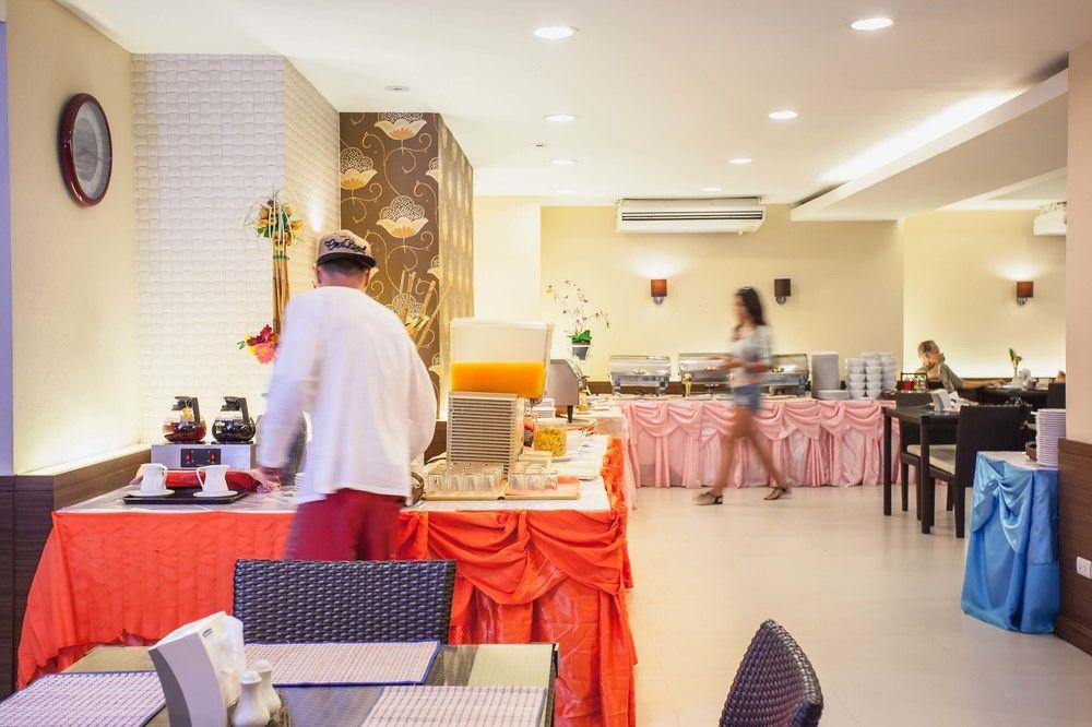 Eastiny Place Hotel Pattaya Exteriör bild