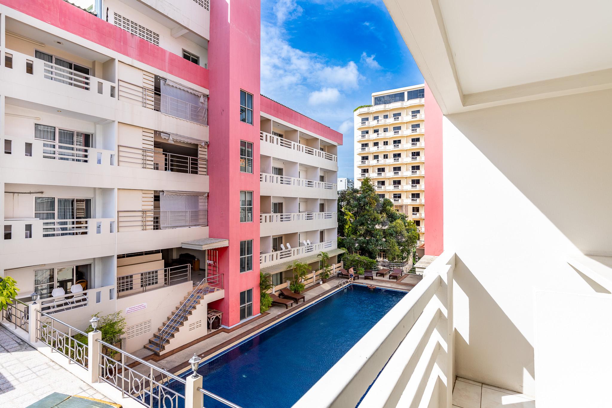 Eastiny Place Hotel Pattaya Exteriör bild