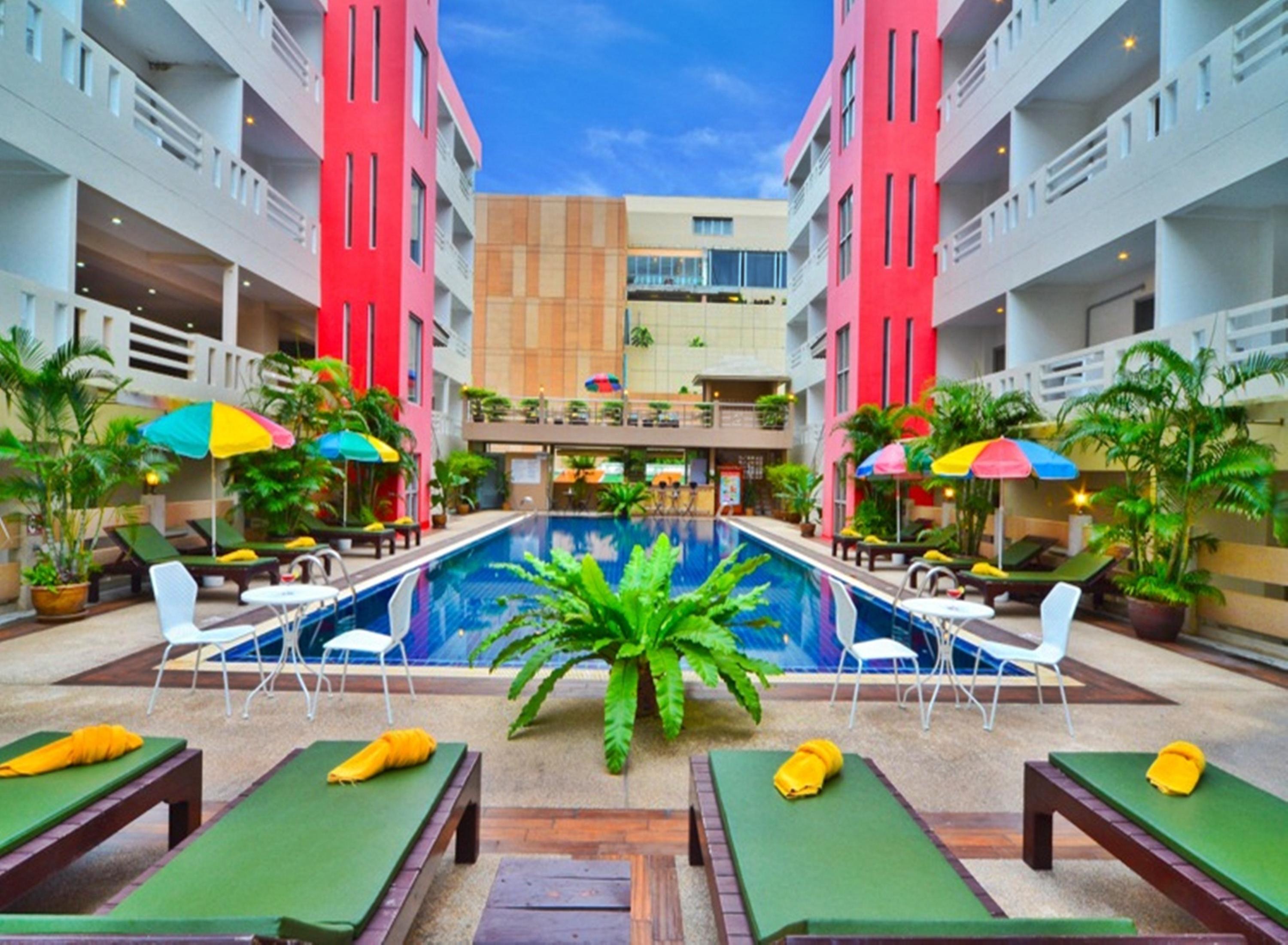 Eastiny Place Hotel Pattaya Exteriör bild