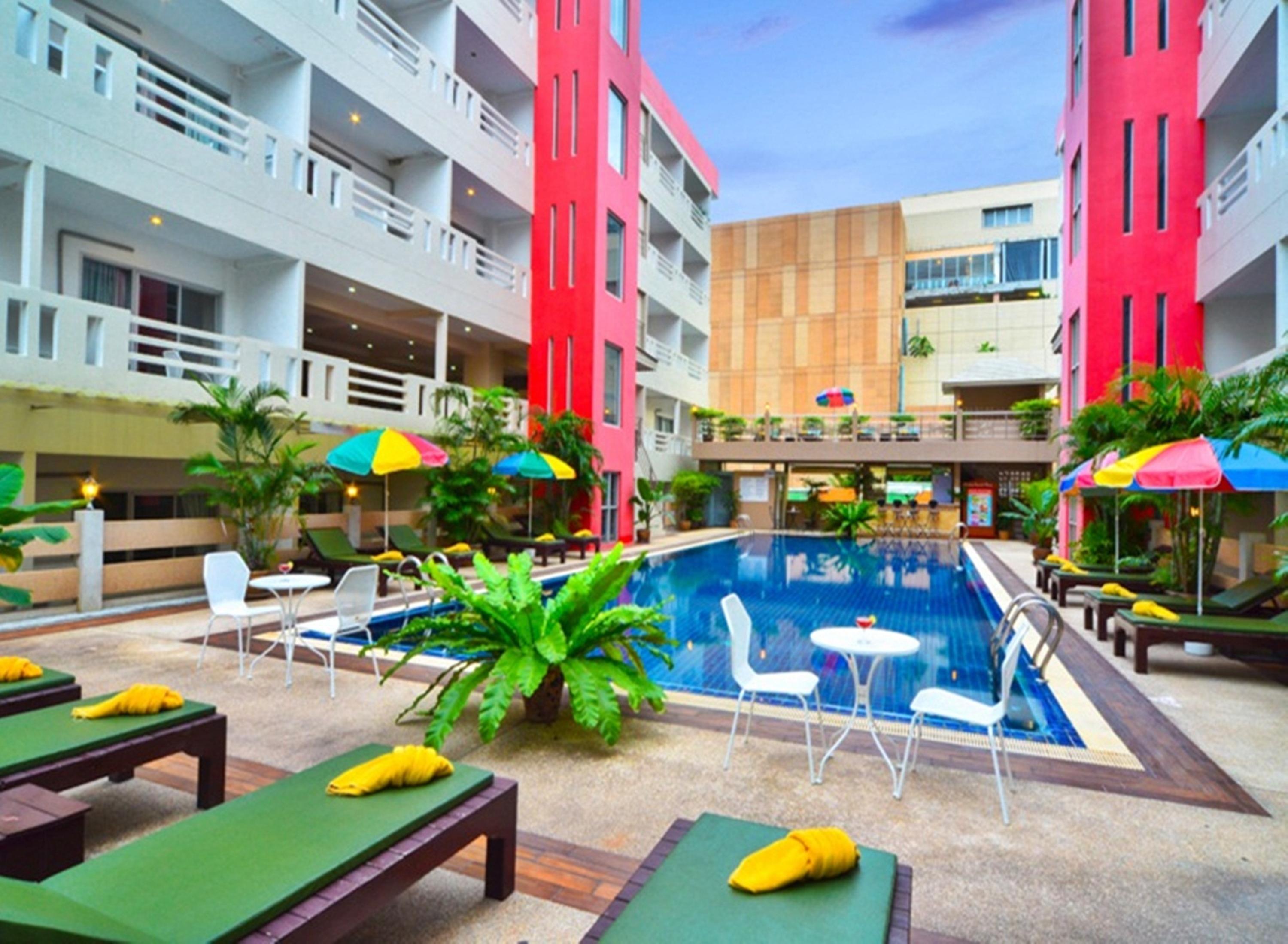 Eastiny Place Hotel Pattaya Exteriör bild