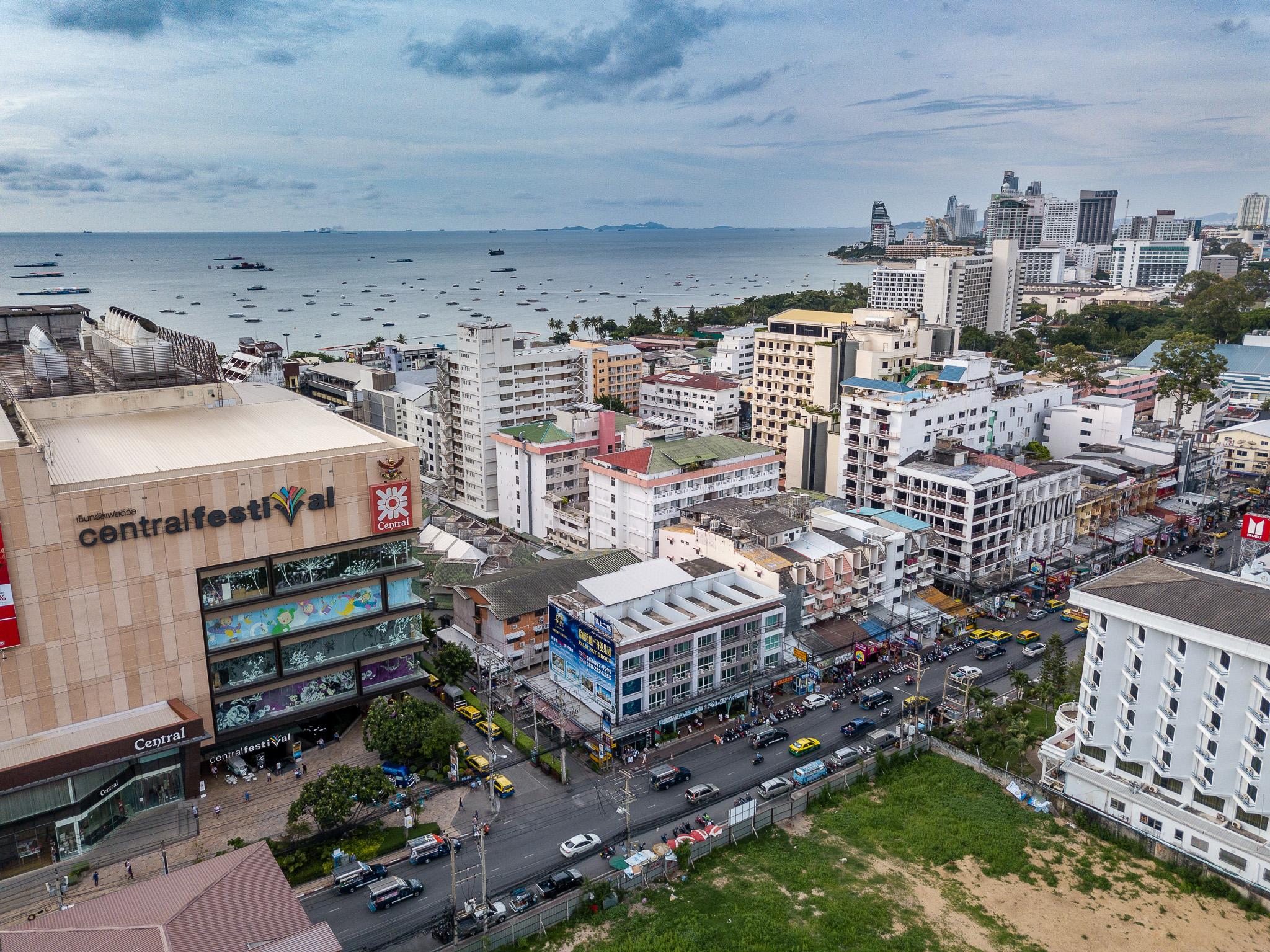 Eastiny Place Hotel Pattaya Exteriör bild