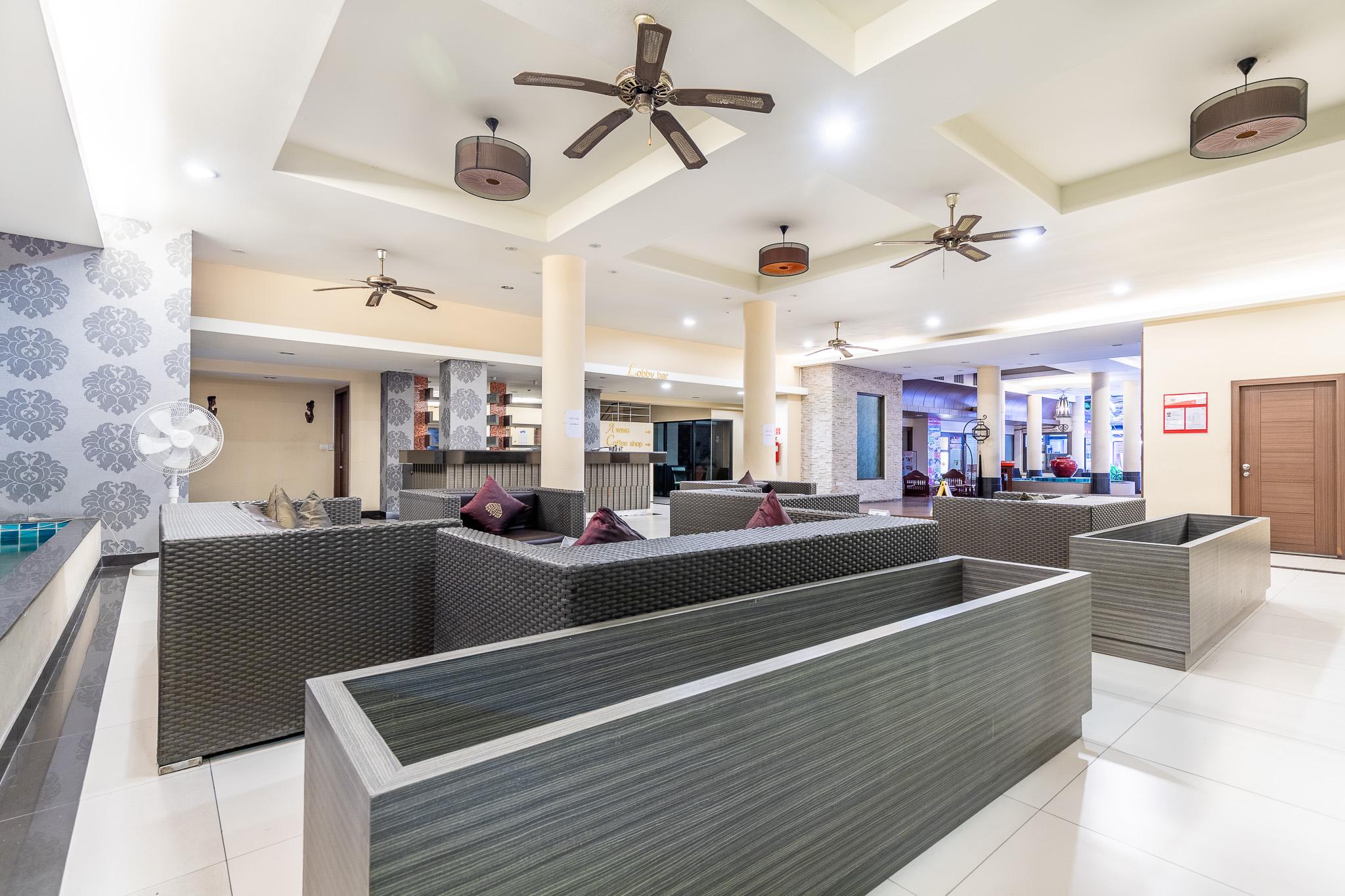 Eastiny Place Hotel Pattaya Exteriör bild
