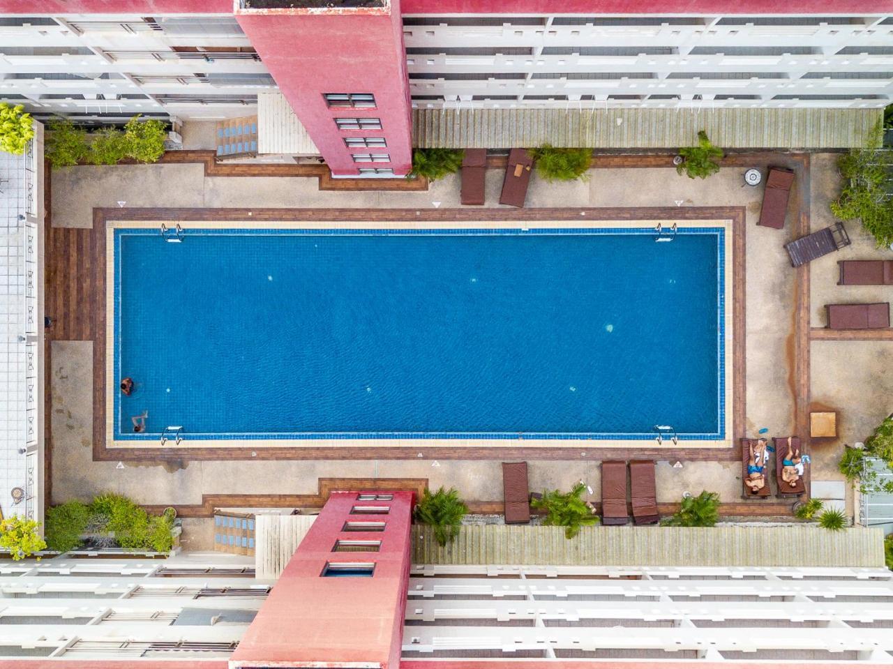 Eastiny Place Hotel Pattaya Exteriör bild